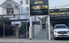 Khach San Vinhomes Huynh Hotel